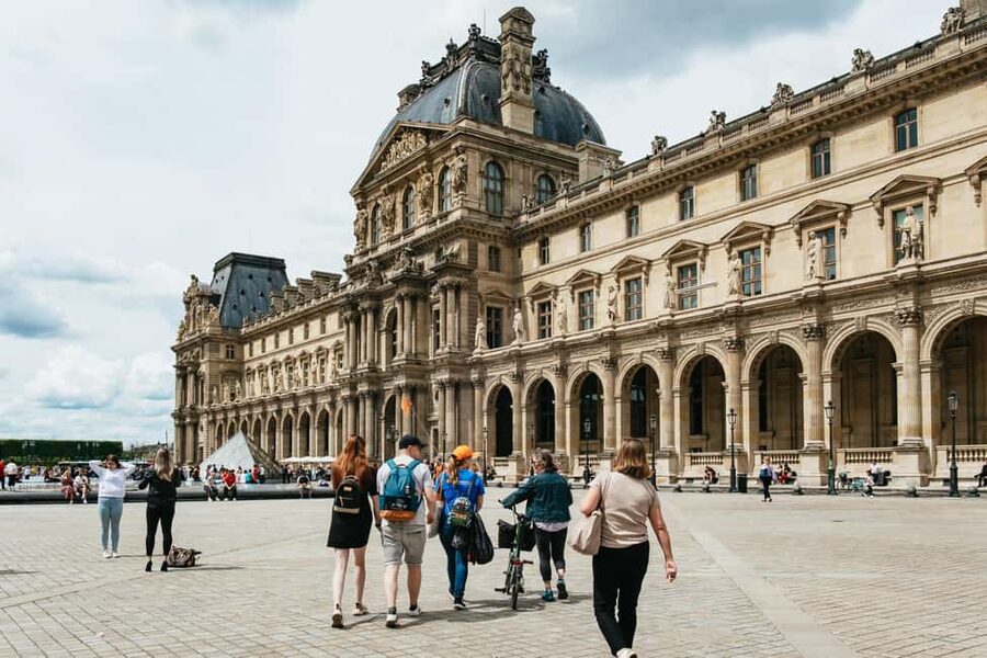 Paris: Emily TV Show Locations Guided Walking Tour - Key details before you book