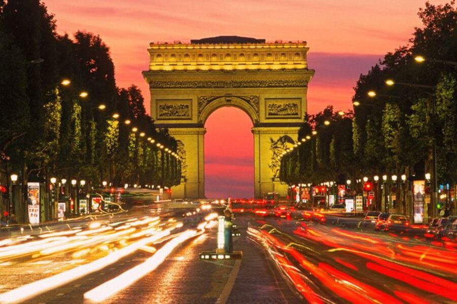 Paris: Evening Bike and Boat Tour - The Eiffel Tower at night