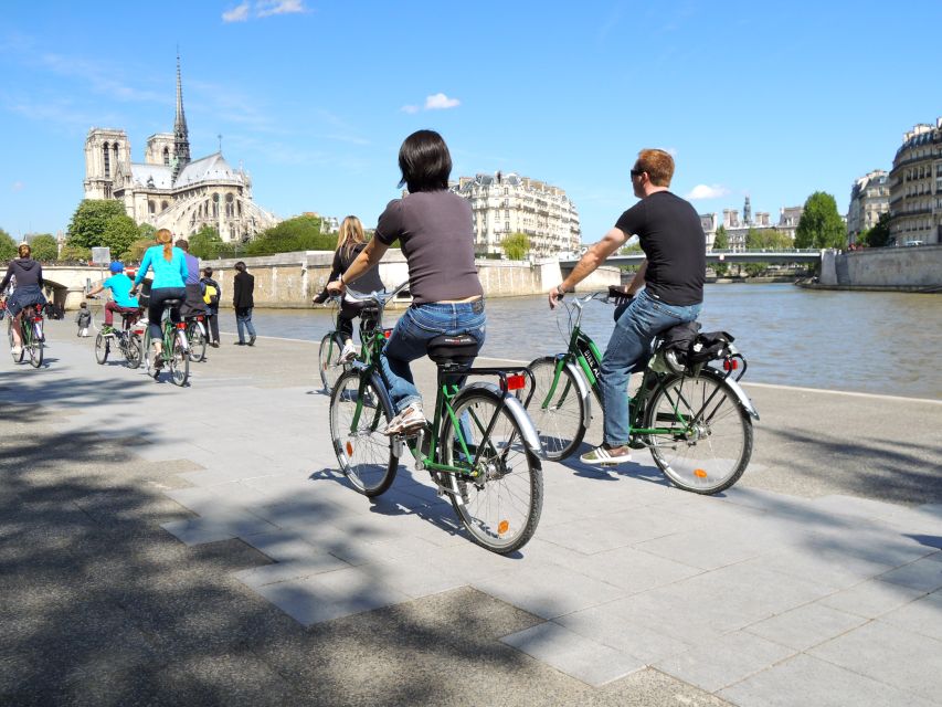 Paris: Famous Monuments Cycling Tour - Concorde, the Alexander Bridge, and Les Invalides