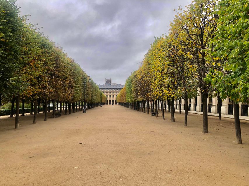 Paris: Fashion History Walking Tour in the Heart of Paris - Place Vendôme and the French Jewelry World