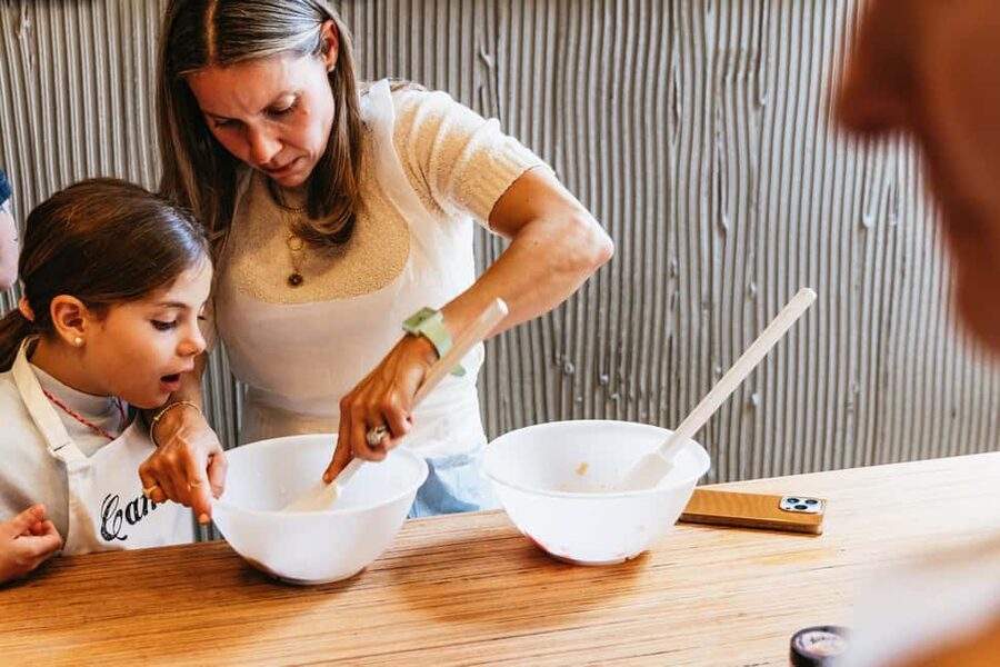 Paris: French Macaron Culinary Class with a Chef - Who will get the most from it