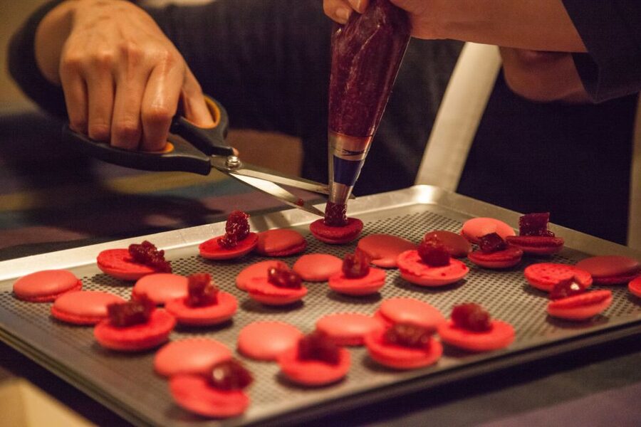Paris: French Macarons Baking Class with a Parisian Chef - Key points to know before booking