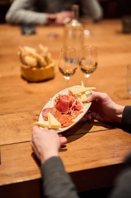 Paris: French Wine Tasting Class with Sommelier - Booking details that matter