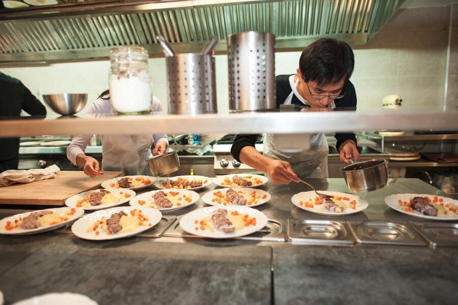 Paris: Full-Day Cooking Class with 3-Course Lunch - Inside Le Foodist at 10:30