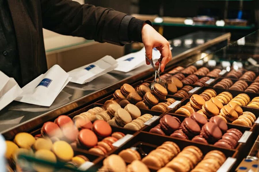Paris: Gourmet Food Tour with Over 10 Tastings and Wine - How much food do you really get?