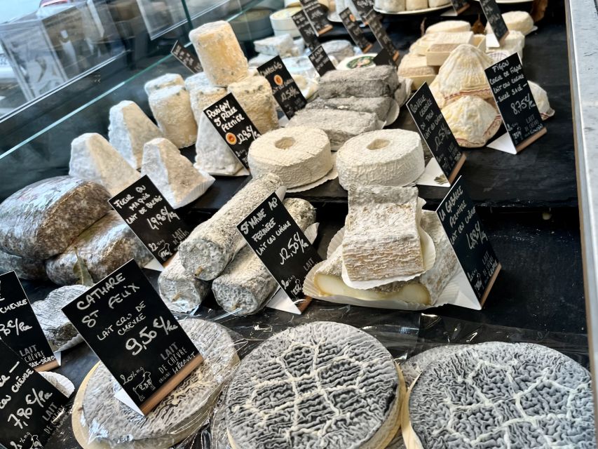 Paris: Guided Champagne & Food Tour in St-Germain-des-Pres - What the three-hour pace feels like