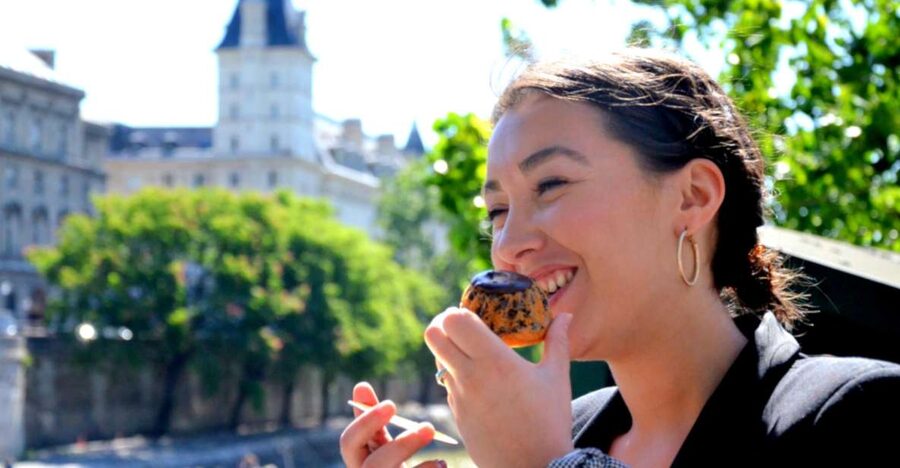Paris: Guided Champagne & Food Tour in St-Germain-des-Pres - The cellar pairing with three or more Champagnes
