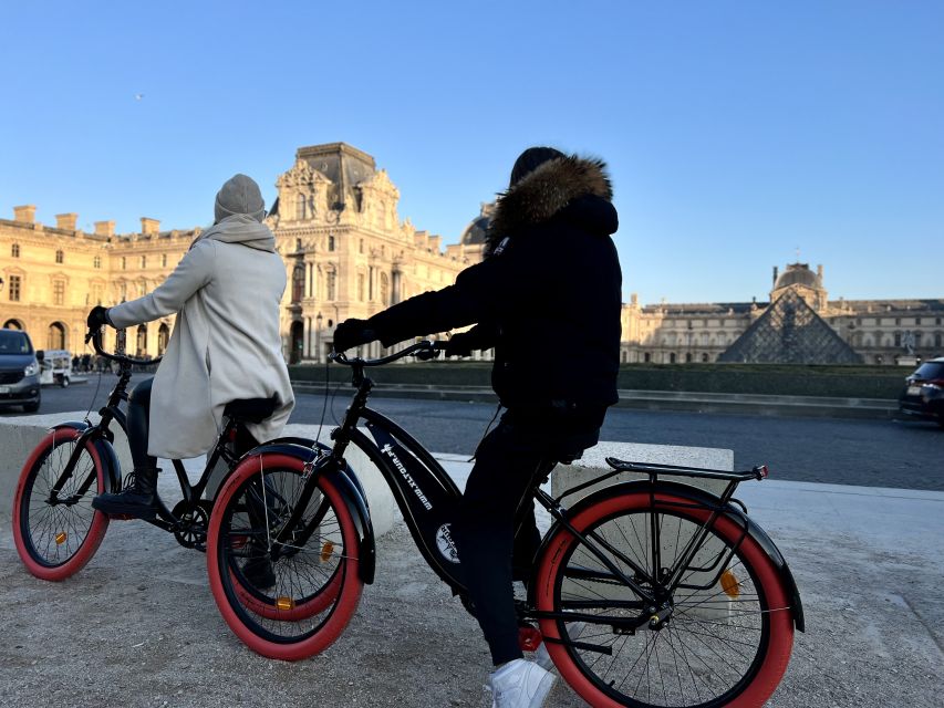 Paris: Guided City Highlights Bike Tour - Why a bike is a smart way to see central Paris