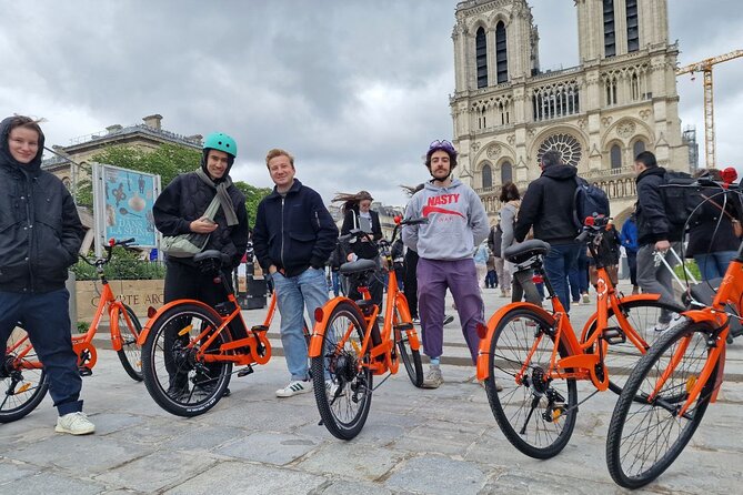 Paris: Guided City Sightseeing Tour by Bike/E-Bike - The final stop is the Palais Garnier
