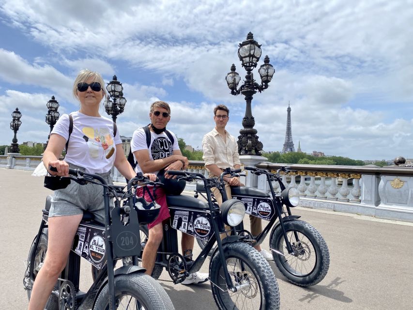 Paris: Guided City Tour by Electric Bike - The Seine, Pont Neuf, and Île de la Cité