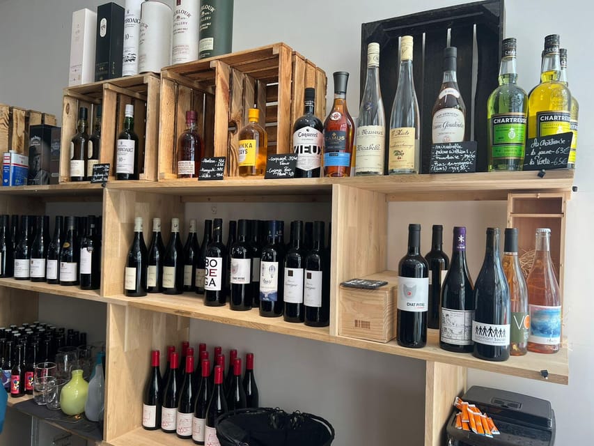Paris: Guided Montmartre Walking Tour with Food & Wine - Who should book this Montmartre food walk