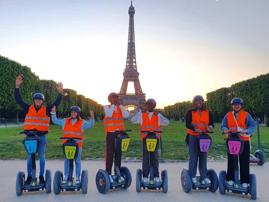 Paris: Guided Segway Tour Paris by Night - Key points at a glance