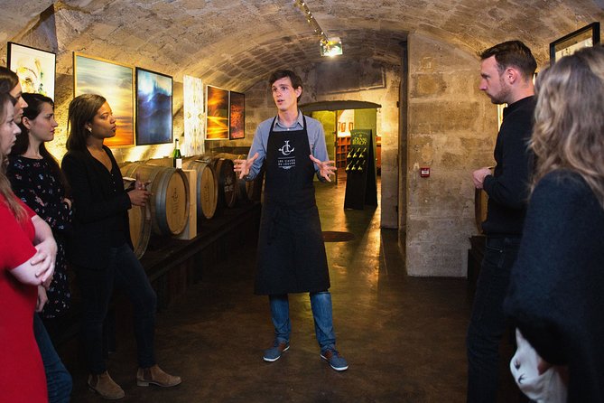 Paris - Guided Visit & Tasting in a Royal Wine Cellar - The first room: learning wine through your senses