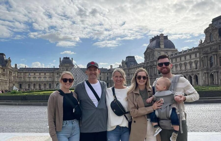 Paris: Guided Walking Tour from Opera Garnier to Notre-Dame - The guide’s storytelling is the main attraction