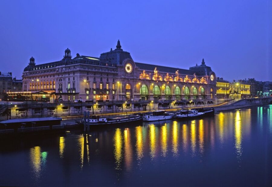 Paris: Happy Hour Evening Cruise on the Seine River - Why an evening cruise works so well in Paris