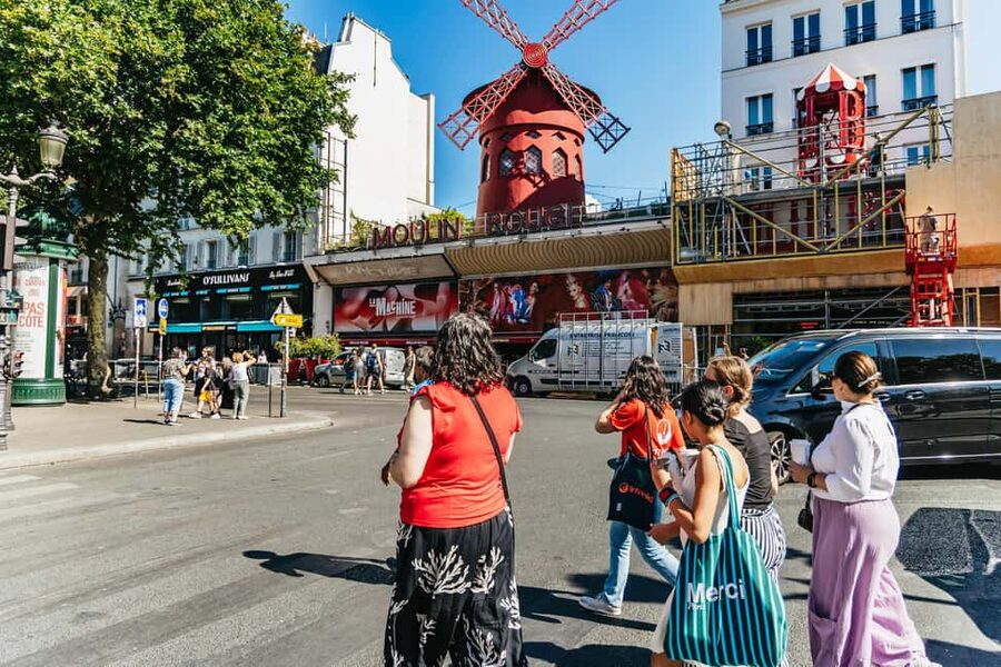 Paris: Hidden Gems of Montmartre with Local Guide - Artists’ homes and the stories behind the streets