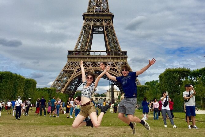Paris Highlights: Half Day Private Walking Tour - The Louvre sets the story