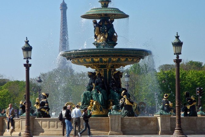 Paris Highlights Private Tour - All Paris in one day ! - The Arc de Triomphe is the day’s main paid sight