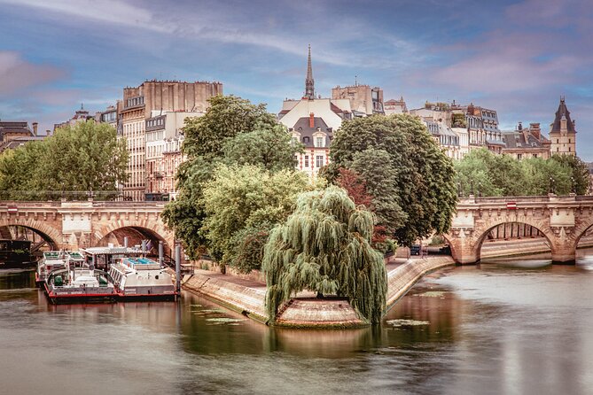 Paris History Walk: Medieval Marais, Notre Dame Islands & Stories - Key points before you book