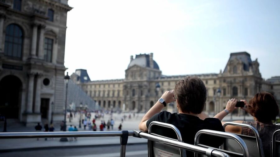 Paris: Hop-on Hop-off Bus Tour & Seine Cruise Bundle Tour - Stop 5: Musée d’Orsay and the Left Bank quays