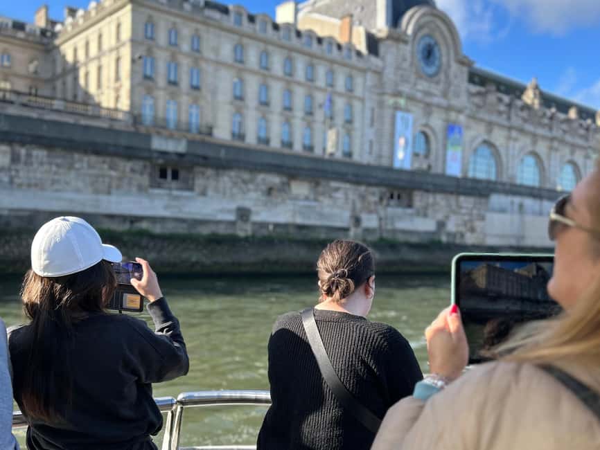 Paris: Hop-On Hop-Off Seine Cruise Pass with 9 Stops - Saint-Germain-des-Prés and old café Paris