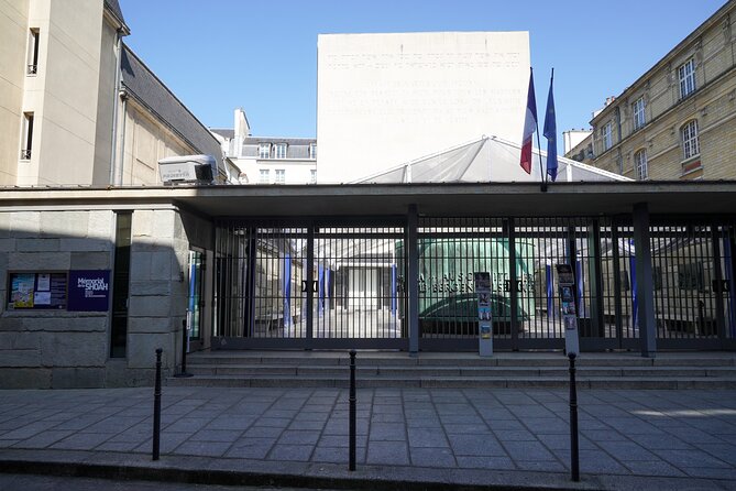Paris Jewish Quarter Marais Smartphone GPSAPP Audio Walking Tour - Price, timing, and who gets the best value