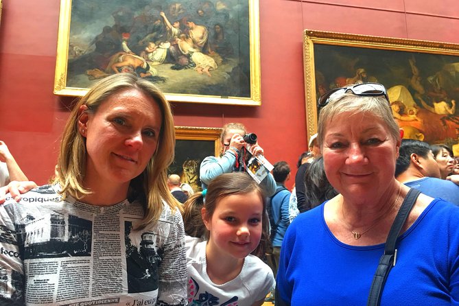 Paris Kids and Families Private Louvre Tour - Moving through a crowded museum