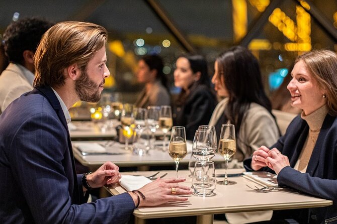 Paris Late Dinner at Eiffel Tower's Madame Brasserie Restaurant - Arriving for the 9 p.m. reservation
