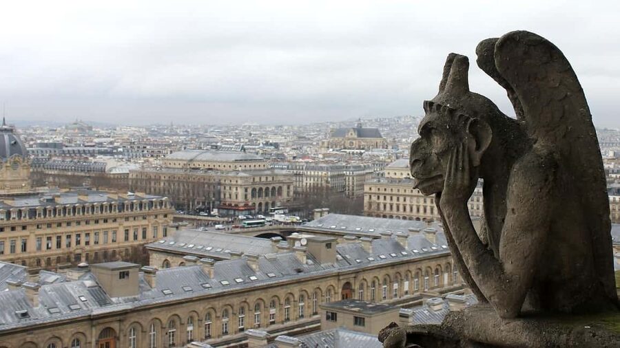 Paris: Latin Quarter and Saint Germain Guided Walking Tour - Why the Left Bank makes a good walking tour