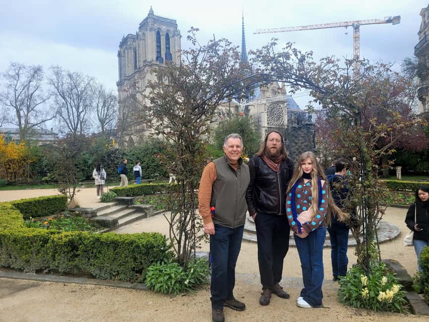 Paris: Latin Quarter and Saint Germain Guided Walking Tour - Finishing near Notre Dame