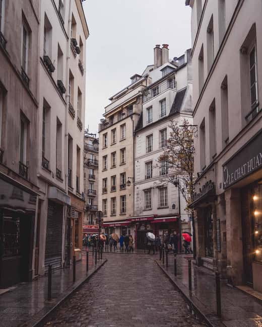 Paris: Latin Quarter and Saint Germain Guided Walking Tour - The 6th Arrondissement, cafés, artists, and old streets