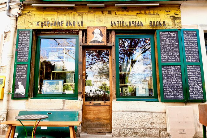 Paris - Latin Quarter Free Tour in English (Tip-Based) - Shakespeare and Company, then Notre-Dame