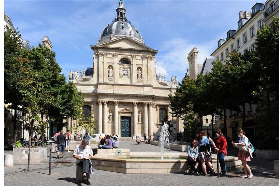 Paris: Latin Quarter Guided Walking Tour in German - Key points at a glance