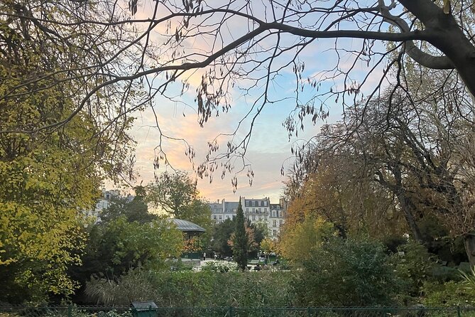 Paris Le Marais District Guided Walking Tour with Tastings - Breizh Café and the final French treat