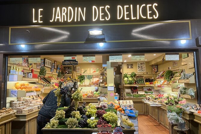 Paris Le Marais District Guided Walking Tour with Tastings - Is $39.61 good value?
