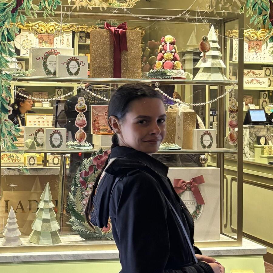 Paris: Le Marais & Montmartre Jewish History Walking Tour - Why this route gives you more than a standard Jewish quarter walk