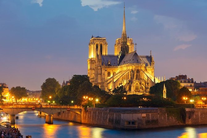 Paris Lights Evening Bus Tour with Eiffel Tower Summit Option - The Louvre, Hôtel de Ville, and the Seine