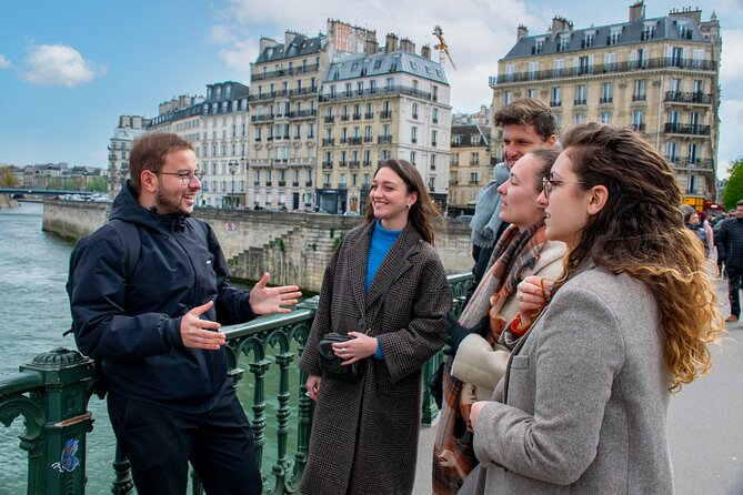 Paris Like a Local: Full-Day Custom Tour with Private Guide - Musée d’Orsay and the choice between seeing more or going inside