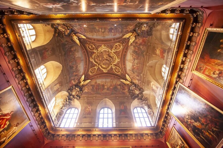 Paris Louvre: 2-Hour Private Tour for Groups or Families - The major works and the pace of the visit
