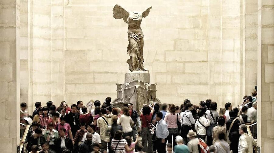 Paris: Louvre Guided Tour with Skip-the-Line Entry Tickets - Why a guided Louvre visit helps