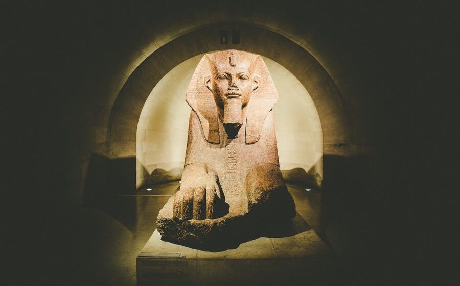 Paris: Louvre Masterpieces Private Tour with Reserved Entry - Winged Victory of Samothrace at the top of the route