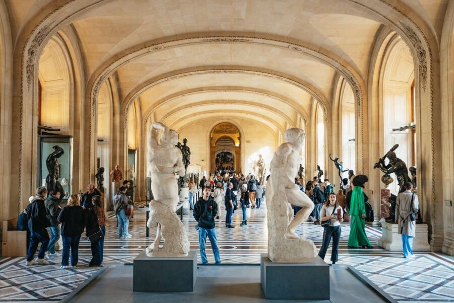 Paris: Louvre Museum Entry Ticket With Host and River Cruise - How long should you allow?