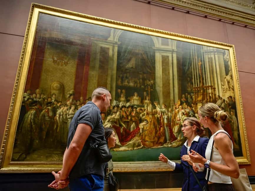 Paris: Louvre Museum Guided Tour with Skip-the-Ticket-Line - Venus de Milo, beauty with an unanswered question