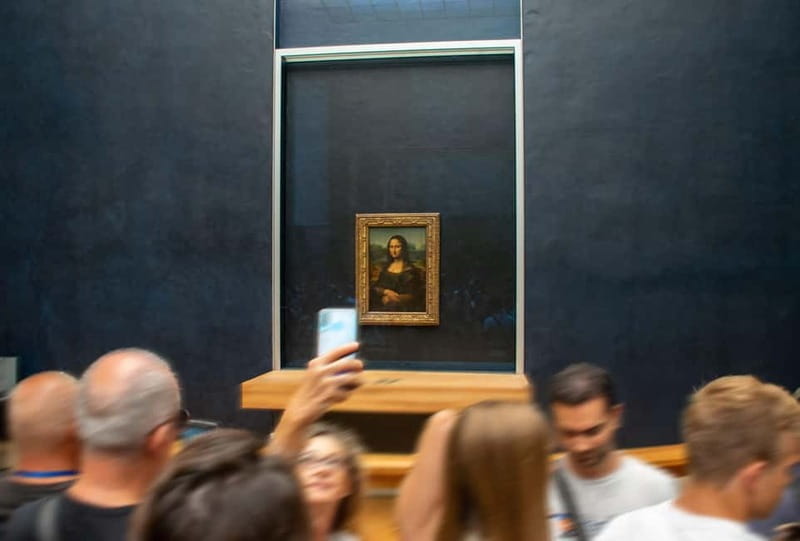Paris: Louvre Museum Highlights Small-Group Guided Tour - Three and four hours for a fuller visit