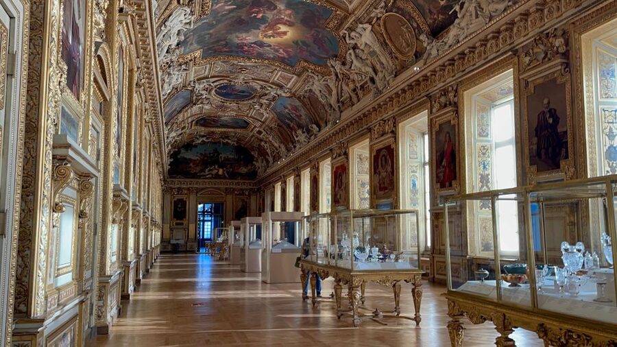 Paris: Louvre Museum Mona Lisa First Viewing Semi-Private - Who should book this Louvre experience?