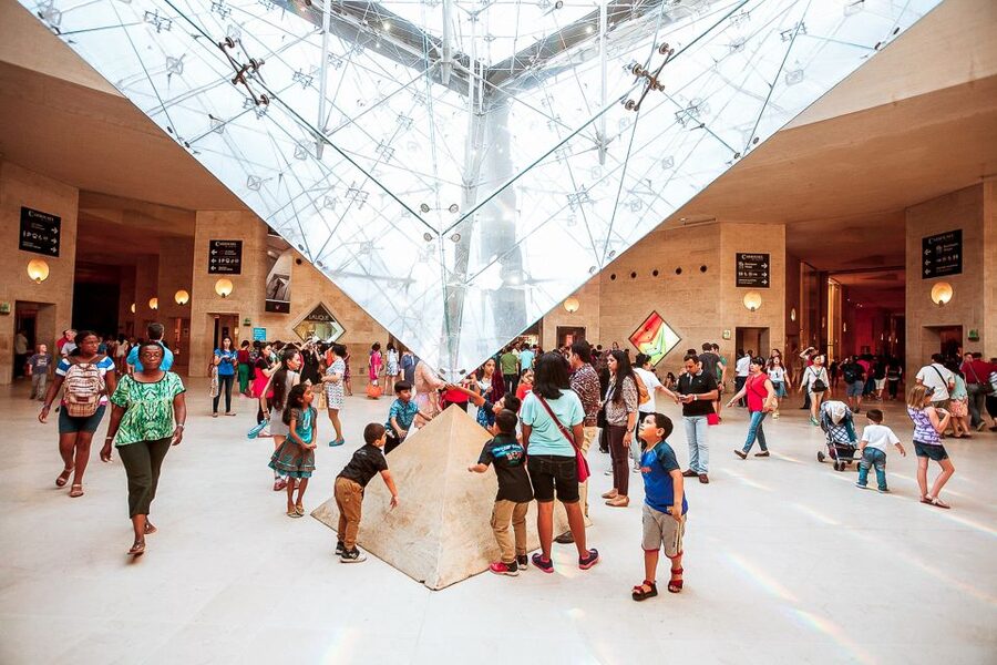 Paris: Louvre Museum Timed-Entrance Ticket - The museum experience for families and older visitors