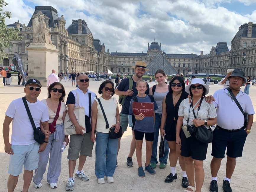 Paris: Louvre Museum Timed Entry Ticket & Pop Culture Tour - The Arc de Triomphe du Carrousel and the Louvre exterior