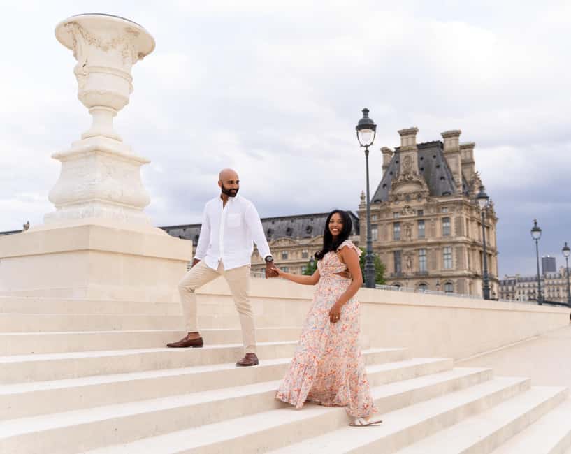 Paris: Louvre photoshoot or Seine bridges Eiffel Tower walk - A Paris Photo Walk With Several Good Endings