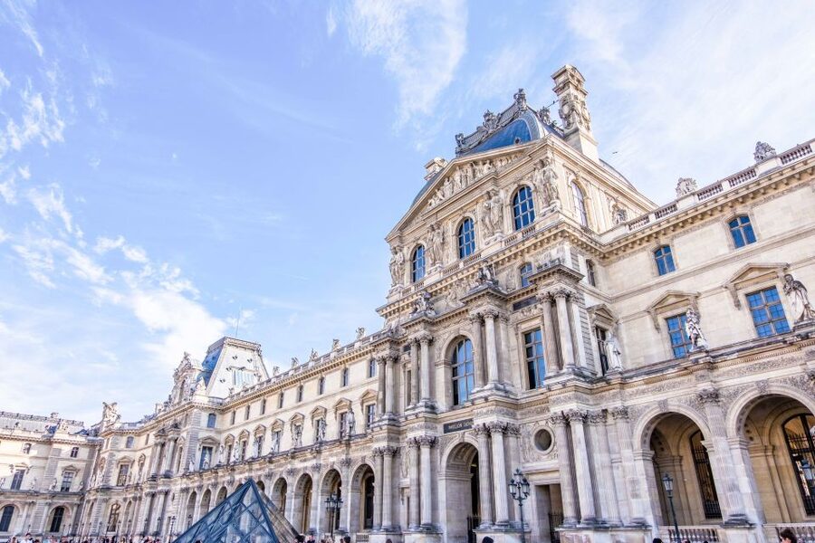 Paris: Louvre Reserved Ticket and River Cruise Combo - Choosing the best cruise time