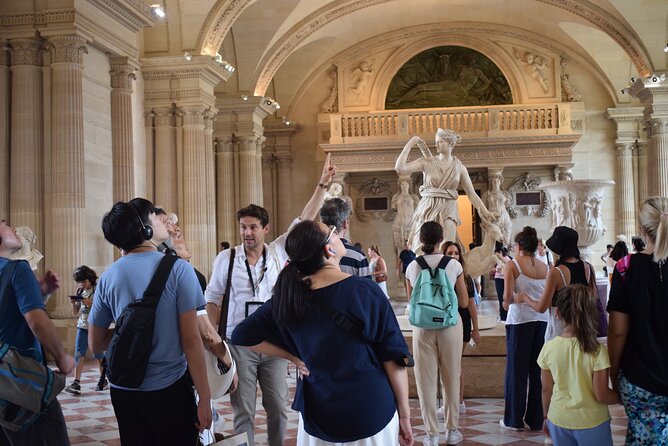 Paris Louvre Small Group Tour with Pre-Reserved Tickets - Meeting at Le Nemours near Place Colette